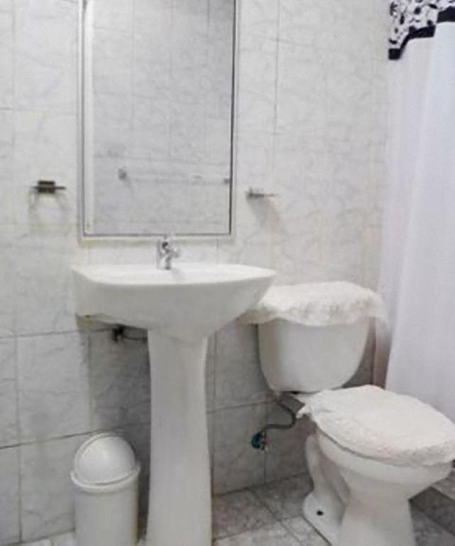 Hotel Almenas Сантьяго Номер фото
